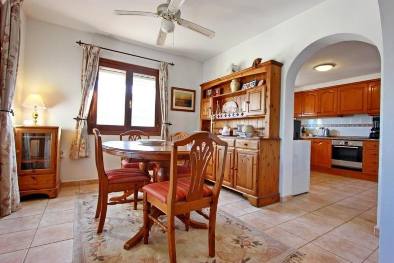 Lovely Villa With Wonderful Views Pego Exterior foto
