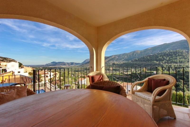 Lovely Villa With Wonderful Views Pego Exterior foto